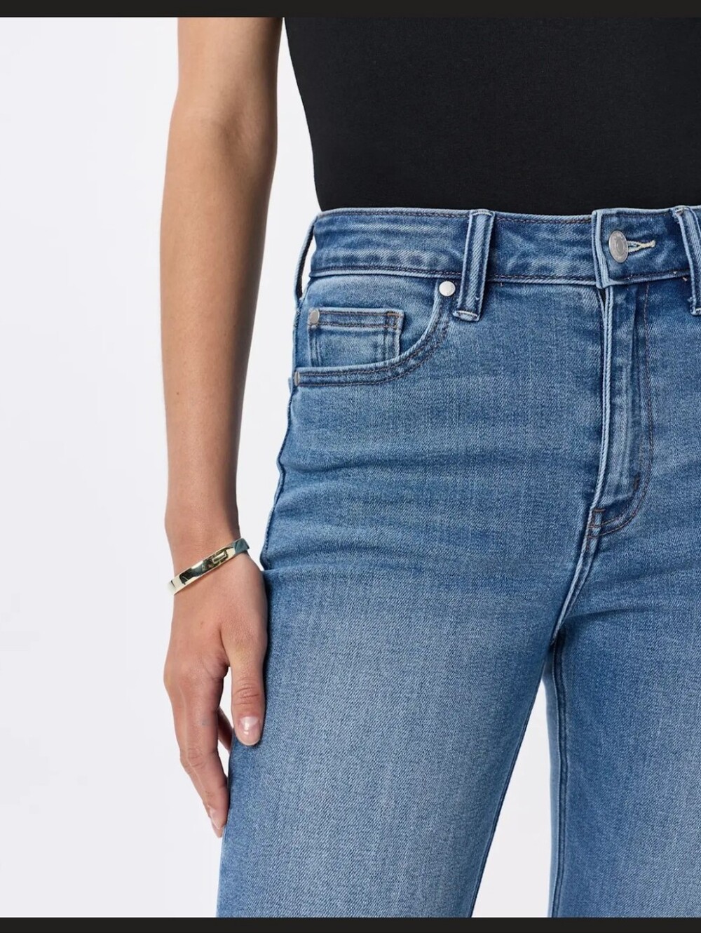 Quince Bella Stretch Kick Flare Jean Size 33S Excellent Condition - Picture 2 of 12